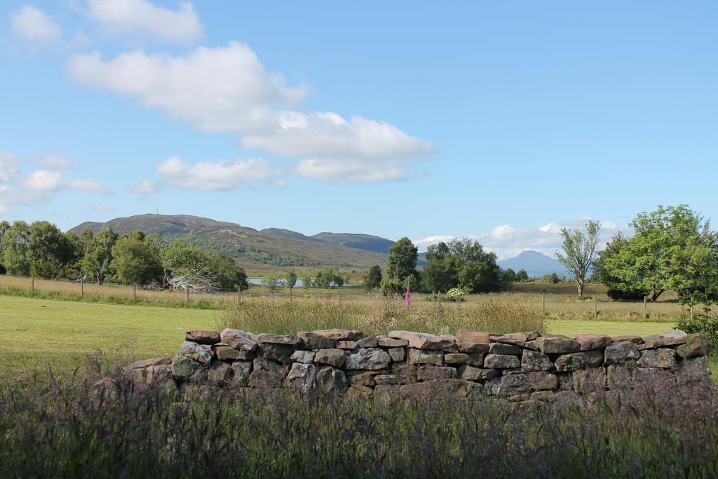 Ach-Na-Sidhe Bed & Breakfast Dores Екстериор снимка